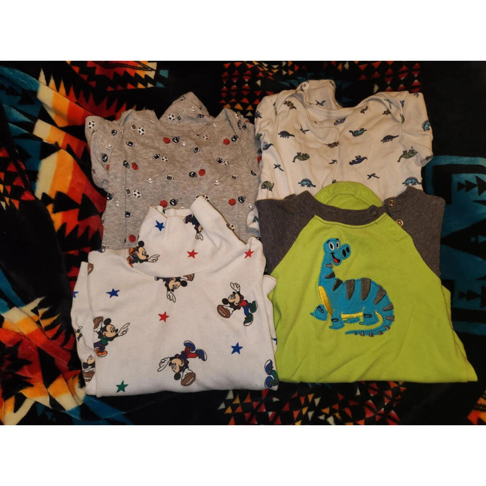Boys 24 month bundle - Picture 7 of 7
